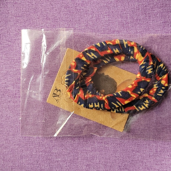 earrings - Picture 1 of 3